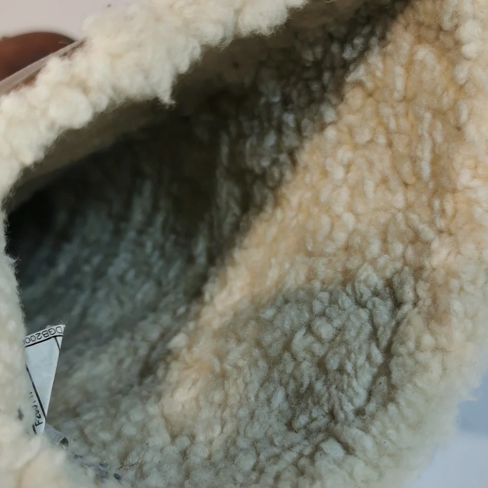 UGG Australia Savanna high clog boots size 7 sheepskin wooden heel - Picture 10 of 11